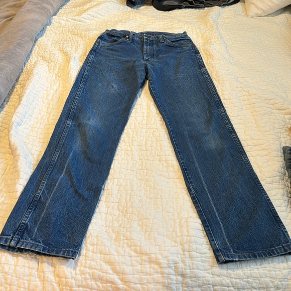 Vintage Wrangler jeans size 30 x 33 - Picture 4 of 14